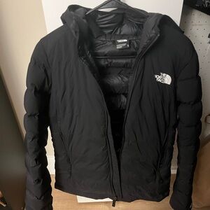 Women’s north face 800 jacket size medium